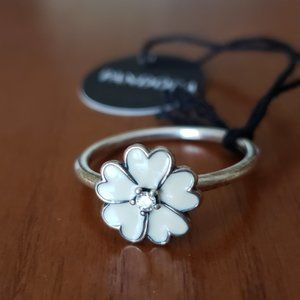 Pandora Daisy Ring
